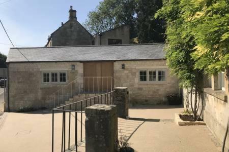 Skittles - Charming One Bedroom Apartment - Parking - Easy Access To Bath Box  Kültér fotó